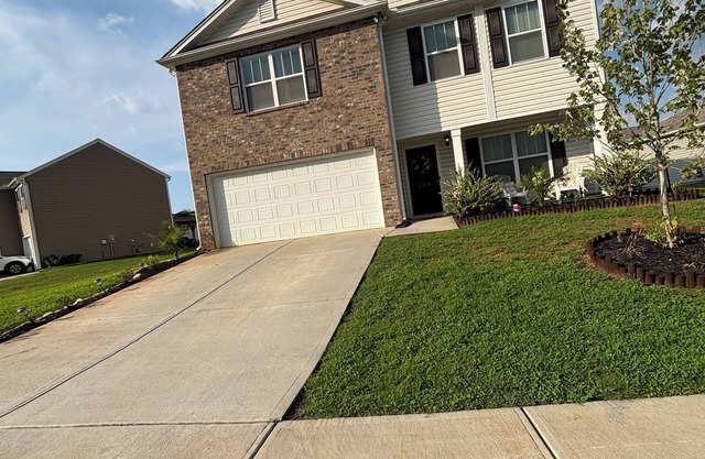 Stylish 3-bedroom home in Powdersville . Pretty, Peaceful, & Perfectly Located.