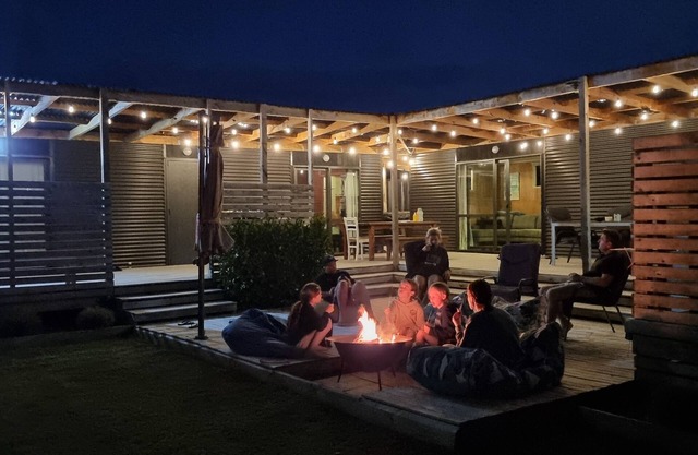 STYLISH CABIN LIVING WITH HUGE DECKING