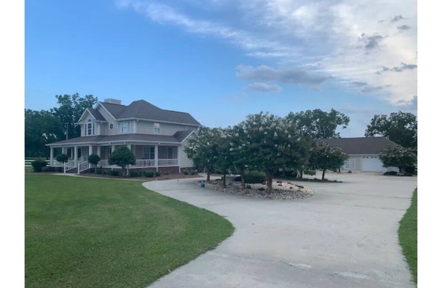 Stylish, comfortable, and private Guest House.
