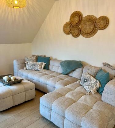 Stylish downtown loft and opposite park
