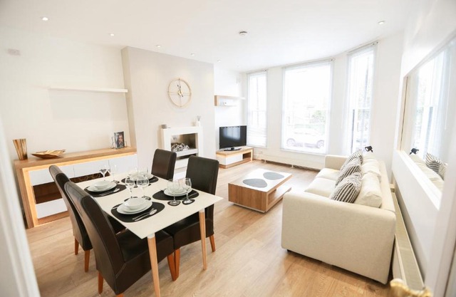 Stylish Leamington Town Centre Apartment