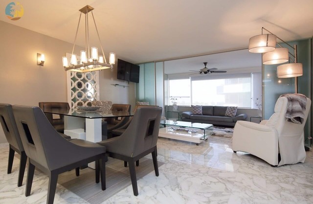 Stylish Modern 3 Bedroom Luxury Apartment Miami Beach - 718