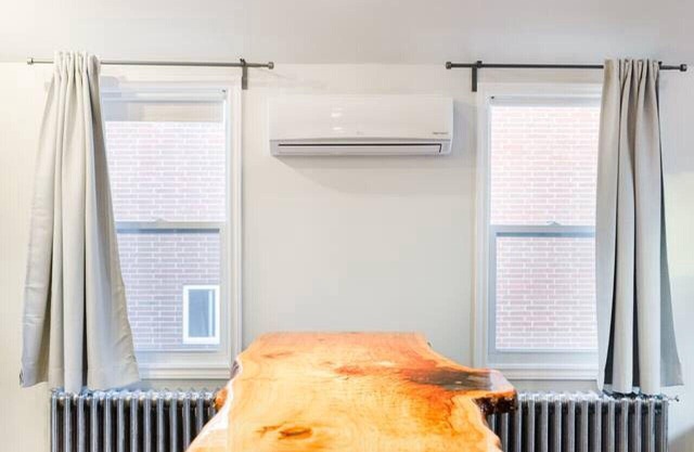 Stylishly Remodeled Queen Victoria Loft