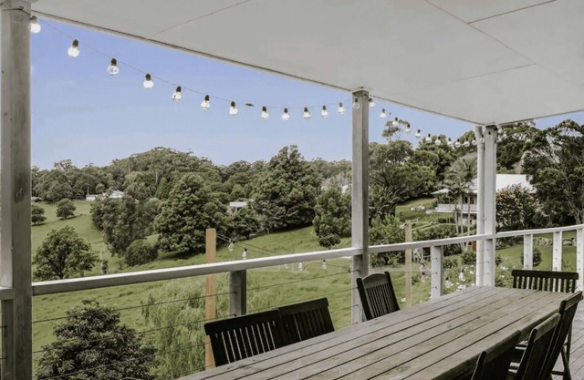 Suey's Coastal Farm House
