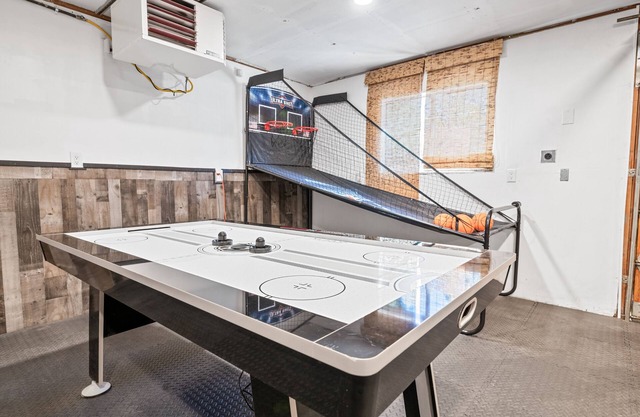Sugarwood - Game Room, Air Hockey, Foosball, Fenced Yard, BBQ