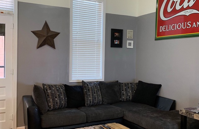 Suite in the heart of the center of spring green