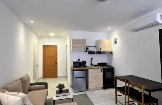 Suites By Salcedo 2