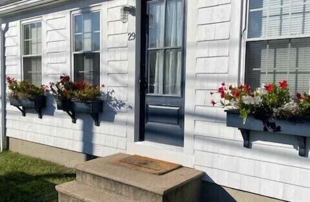 Summer in Scarborough, Summer Cottage with Summertime Flare.