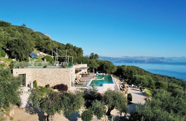 Summer Wine Villa