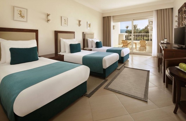 Sun-Drenched Getaway with Reef Snorkeling & Dine & Unwind by the Shore