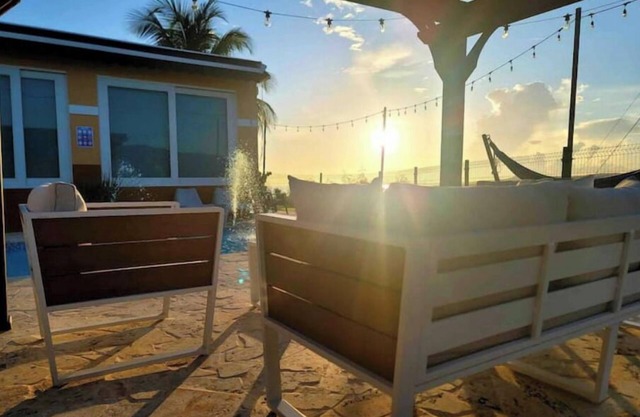 Sun (Sky Sun Villas)n