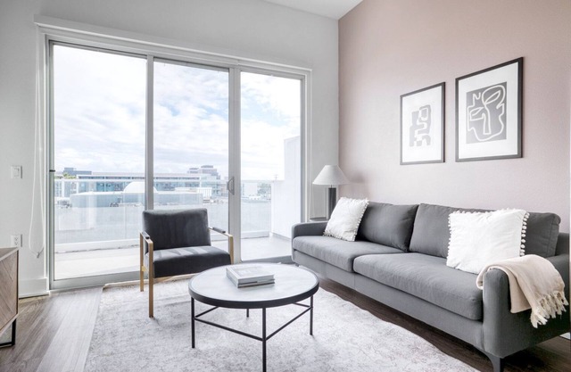 Sunlit Marina Del Rey 1BR w/Terrace, Pool & Gym, nr 405, by Blueground