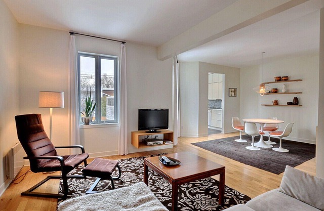 Sunny and Central appartment