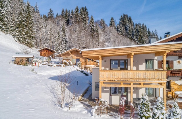 Sunny apartment near the ski lift