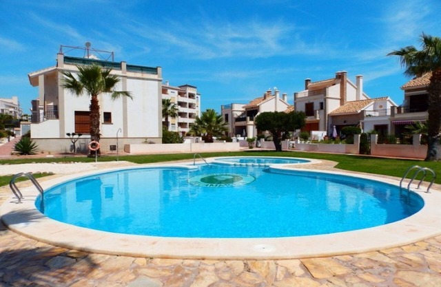 Sunny Pool View Two Bedroom Apartment