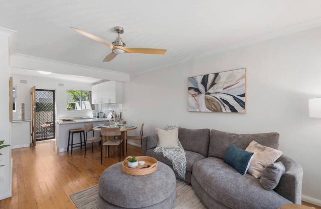 Sunny Shores Escape Breezy Days near Surf Beaches