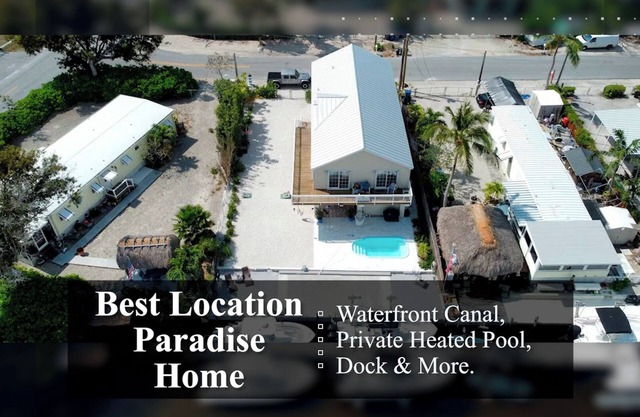 Sunny Waterfront Haven ~ Heated Pool ~ Dock ~Scenic View In Key Largo