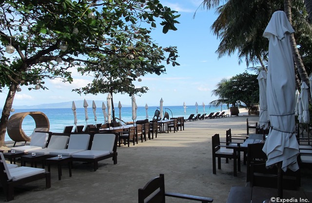 Sunset at Aninuan Beach Resort
