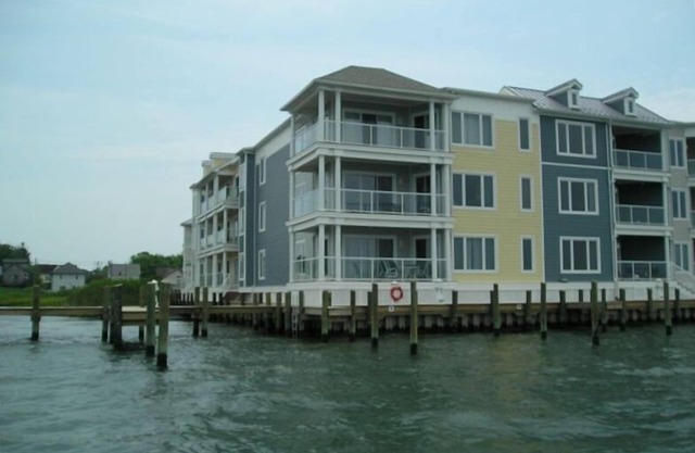 Sunset Bay Villas at Chincoteague Island Virginia - direct water front