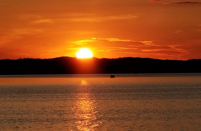 Sunset Cabin On Cotton Lake
