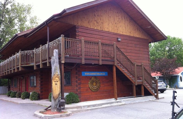 Sunset Inn