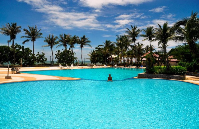 Sunshine Beach Condotel