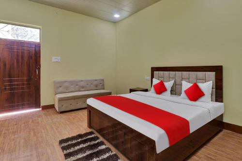 Super Hotel O Madhuraj Palace Takrohi Road