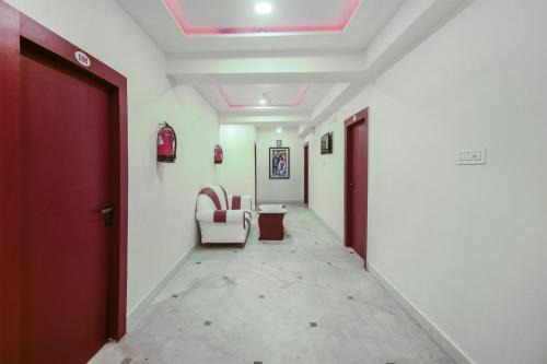 Super Hotel O Red Stone Near Netaji Subhash Chandra Bose International Airport