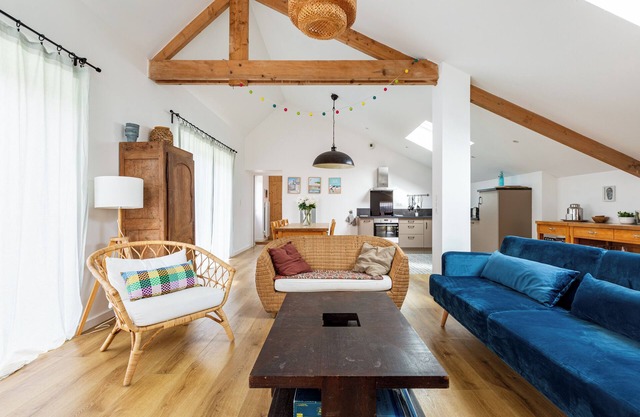 Superb renovated barn close to a wild beach