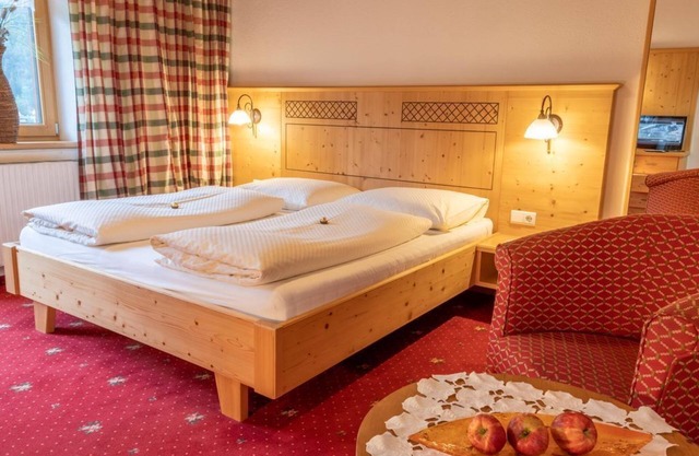 Superior Doppelzimmer mit Balkon - Frühstückspension Seeblick
