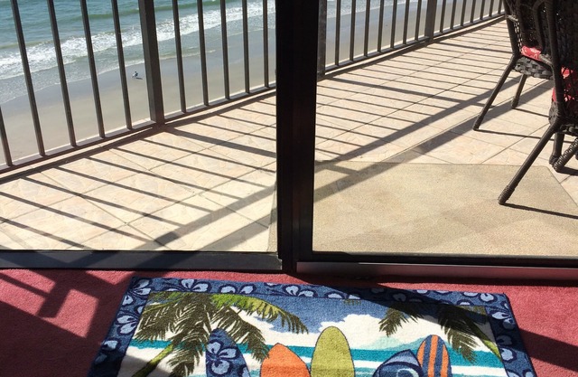 Surfmaster 810 Large Balcony New Washer & Dryer Pools Hot Tubs 2 Parking Passes