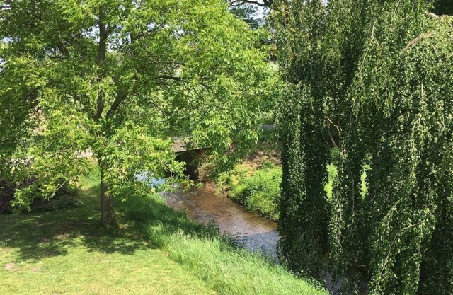 Surrounded by greenery - Ferienwohnung am Thalenbusch - Ferienwohnung am Thalenbusch