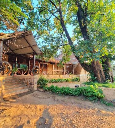 Surwahi Social Ecoestate Kanha