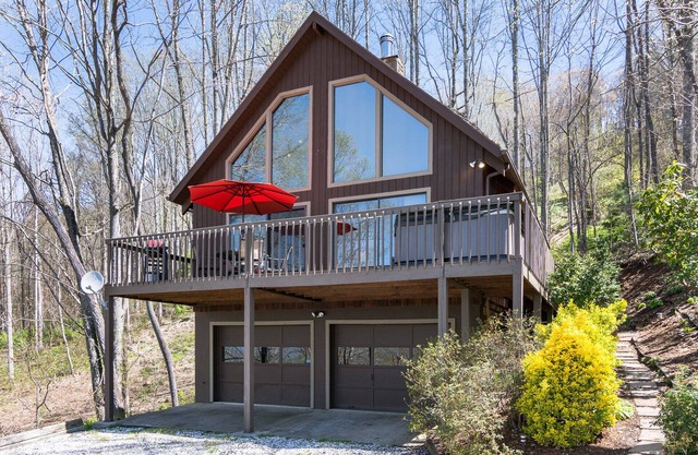 Suzie Luxury Cabin Asheville HOT TUB VIEWS nr BILTMORE