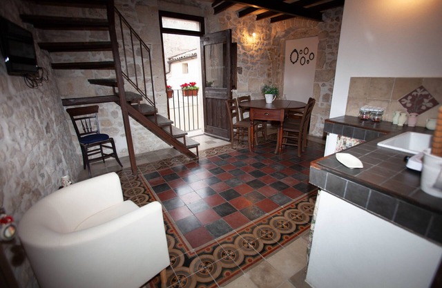 Sweet sleep . in a characteristic baroque house. Casa Don Ignazio