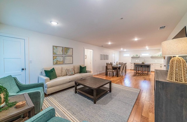 Sweet Virginia Breeze - Chesapeake Properties