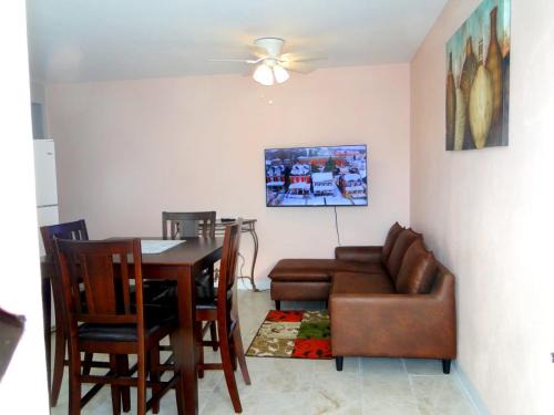 Sylmars Apartment Home