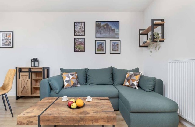 Szczecinski Apartament Kwiatkowskiego w Spokojnej Okolicy by Noclegi Renters