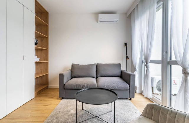 Szurmana Modern Studio