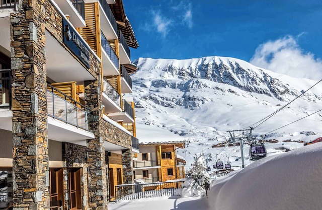 T2 + cabine aux pied des pistes | Vue Montagne