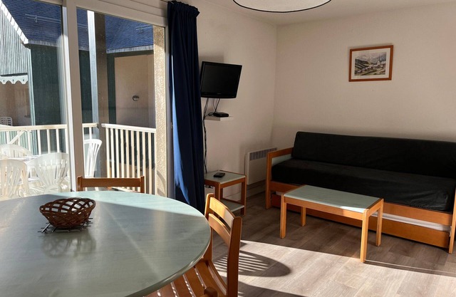 T3 apartment Peyragudes 6 ppl, balcony, ski-in, shuttle, spa, pets welcome, parking