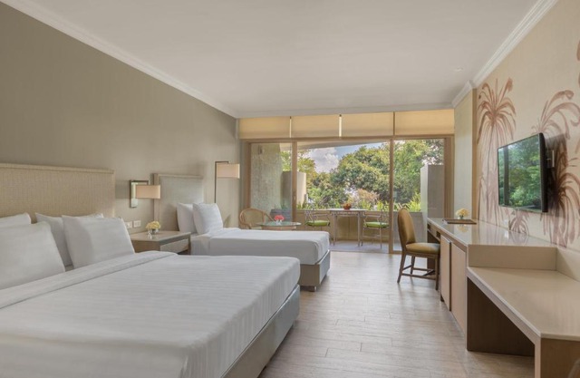 Taal Vista Hotel