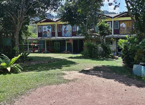 Tahan Guest House