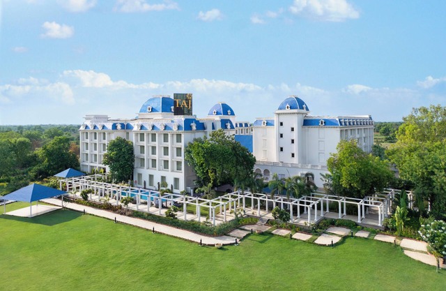 Taj Gandhinagar Resort & Spa