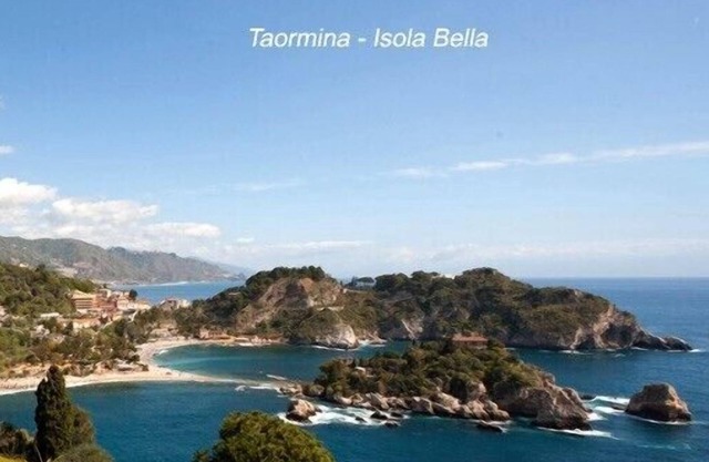 Taormina center! 1-bedroom apartment with the terrace!