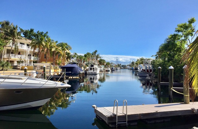 Tastefully Remodeled Island Villa in Key Largo, 2 Bedrooms, 2 Bathrooms.