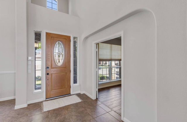 TCH - Spacious 4bd/3.5ba in Fort Worth with Office
