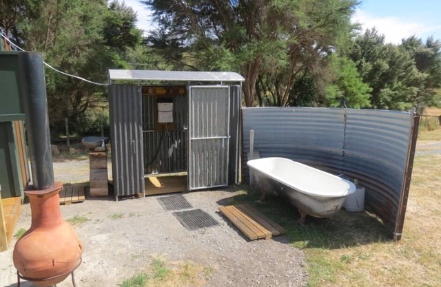 Te Rakau Bunkhouse - cyclists and bird lovers dream