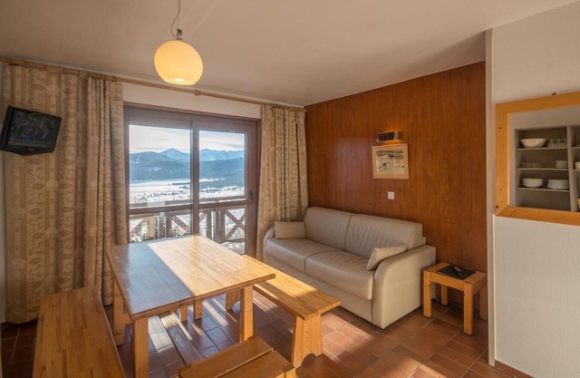 Terrace, parking, tv, ski locker, 45m², Les Angles