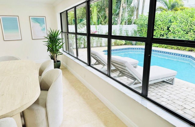 Thalas Ft Lauderdale - 3 Bedroom Home with heated pool in private backyard oasis